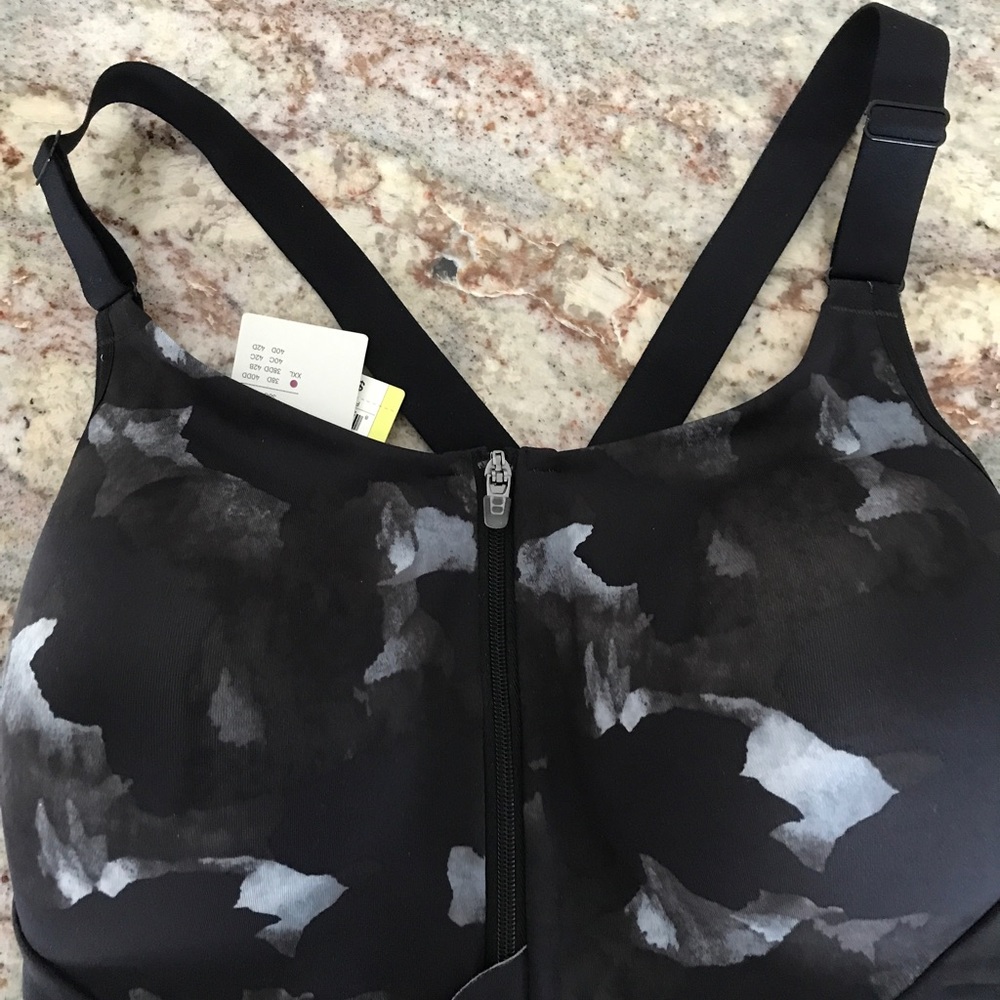 New with tags All in Motion sports bra. 34dd